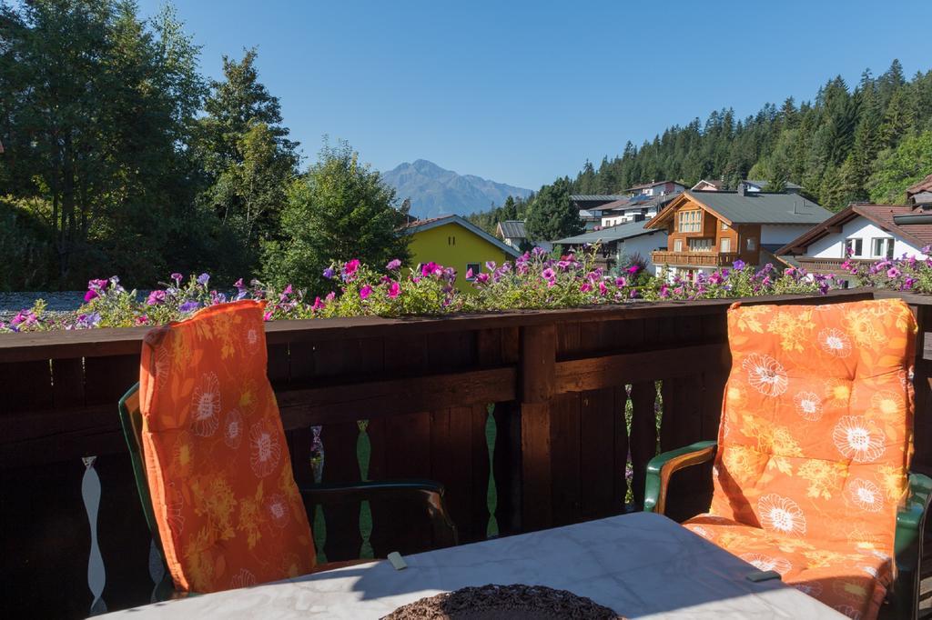 Haus Steinroeschen Apartment Seefeld in Tirol Exterior photo